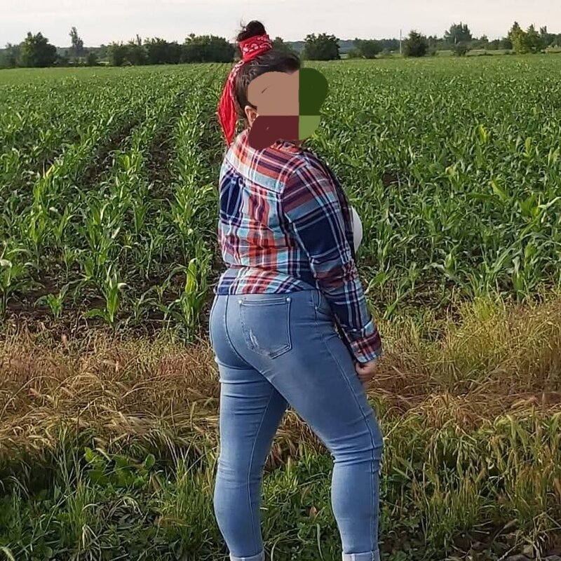 Anya, poze noi, reale 100%.